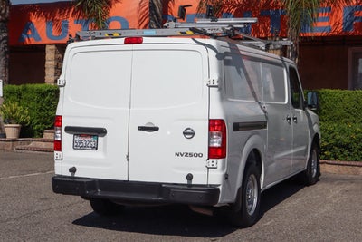 2021 Nissan NV2500 HD SV