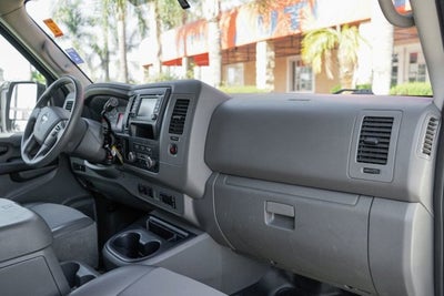 2020 Nissan NV2500 HD SV