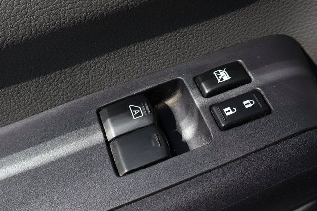 2019 Nissan NV2500 HD S