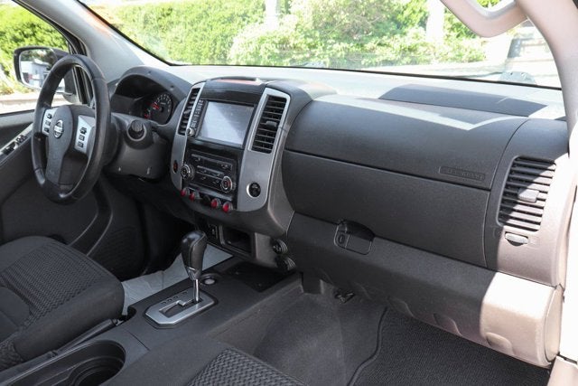 2020 Nissan Frontier SV