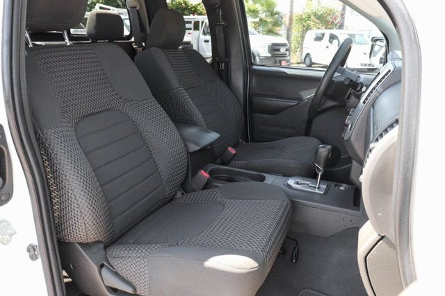 2020 Nissan Frontier SV