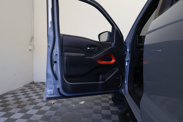 2023 Nissan Frontier PRO-X