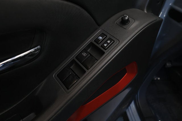 2023 Nissan Frontier PRO-X