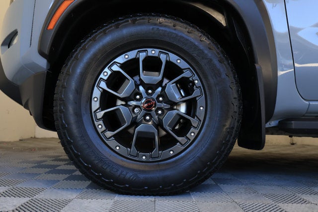 2023 Nissan Frontier PRO-X