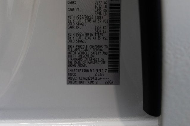 2024 Nissan Frontier SV