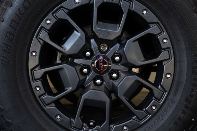 2023 Nissan Frontier PRO-X