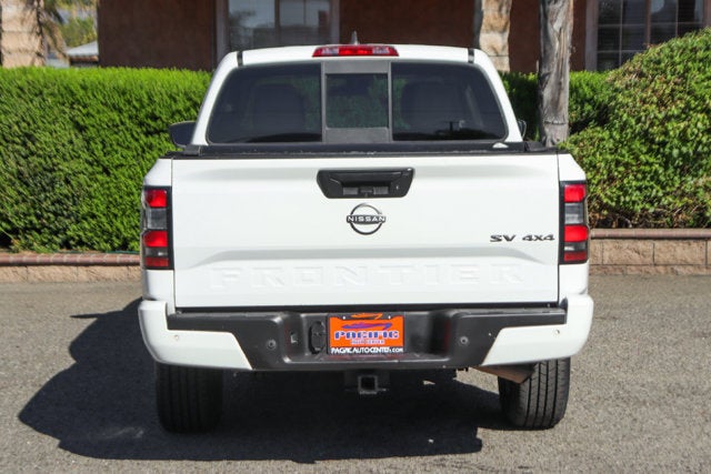2022 Nissan Frontier SV