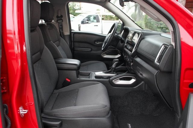 2025 Nissan Frontier SV