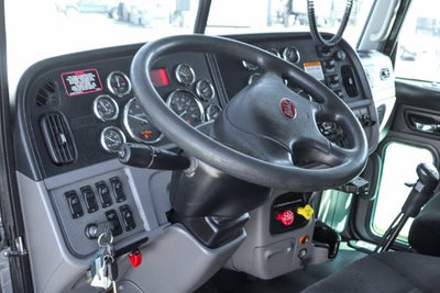 2014 Peterbilt Conventional 338
