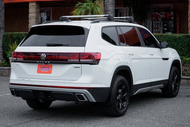2025 Volkswagen Atlas 2.0T Peak Edition
