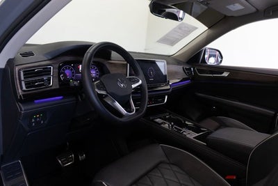 2025 Volkswagen Atlas 2.0T SEL Premium R-Line