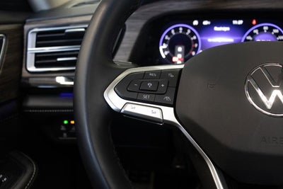 2025 Volkswagen Atlas 2.0T SEL Premium R-Line