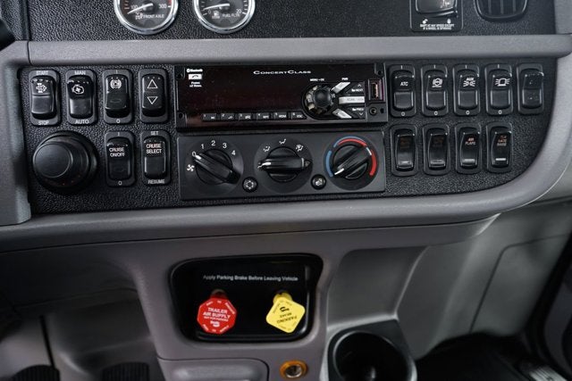 2020 Peterbilt 389 Conventional Base