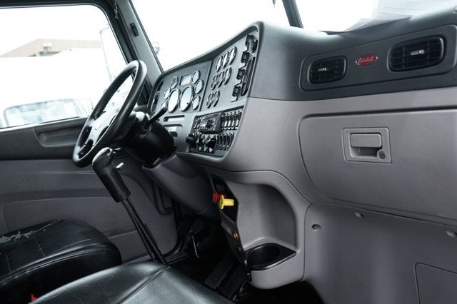 2020 Peterbilt 389 Conventional Base