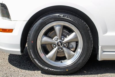 2006 Ford Mustang V6 Premium