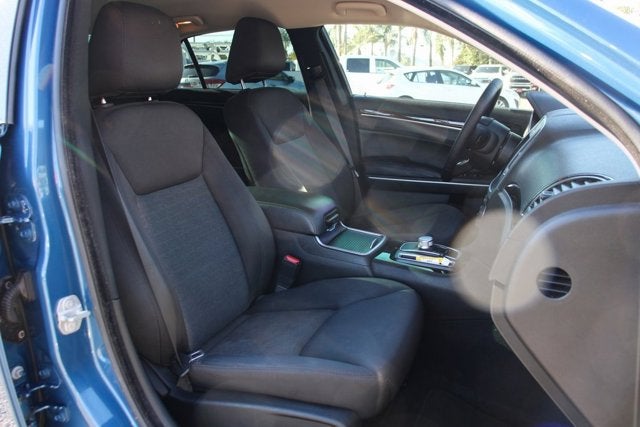 2023 Chrysler 300 Touring