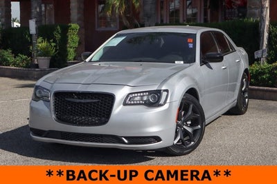 2023 Chrysler 300 Touring