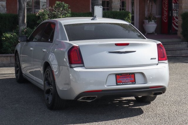 2023 Chrysler 300 Touring