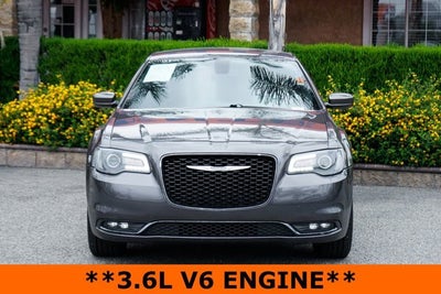 2019 Chrysler 300 S