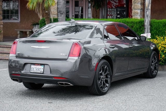 2019 Chrysler 300 S