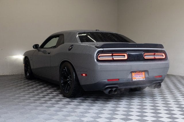 2017 Dodge Challenger R/T