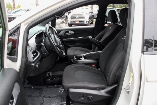 2021 Chrysler Pacifica Touring