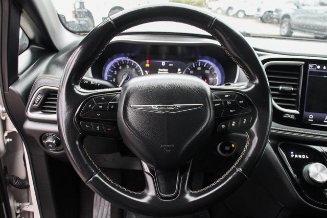 2021 Chrysler Pacifica Touring