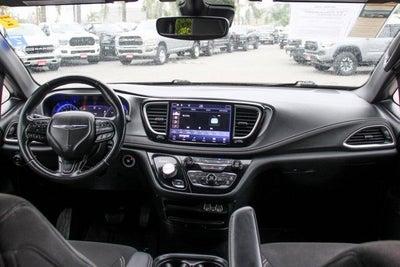 2021 Chrysler Pacifica Touring