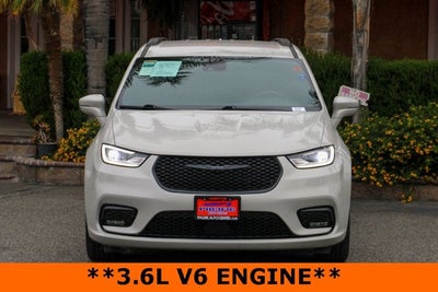 2021 Chrysler Pacifica Touring