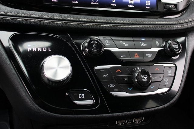 2021 Chrysler Pacifica Touring