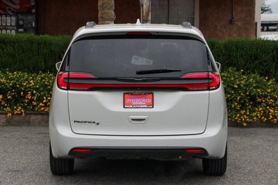 2021 Chrysler Pacifica Touring