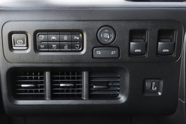 2023 BrightDrop Zevo 600 Base