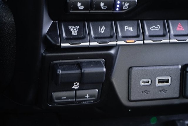 2023 Chevrolet Silverado 3500HD High Country