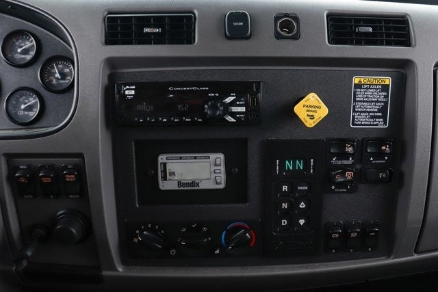 2020 Peterbilt Conventional 348