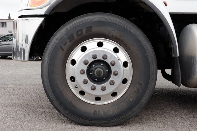 2020 Peterbilt Conventional 348