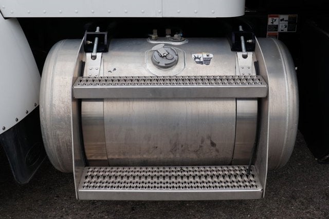 2020 Peterbilt Conventional 348