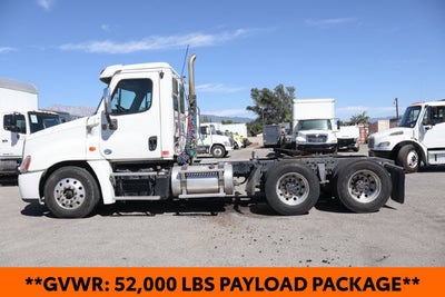 2015 Freightliner Cascadia 125