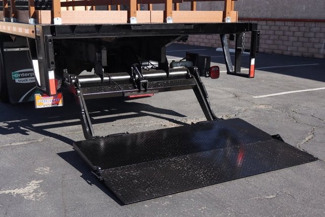 2019 Freightliner M2 106 MD