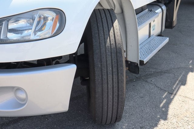 2019 Freightliner M2 106 MD