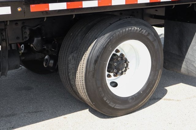 2019 Freightliner M2 106 MD