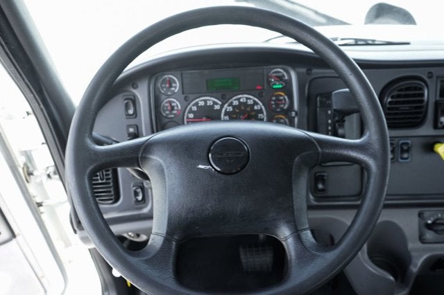 2019 Freightliner M2 106 MD