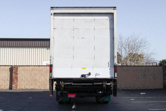 2019 Freightliner M2 106