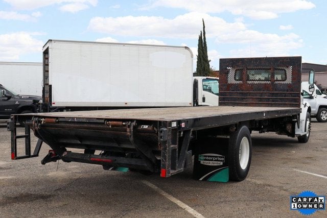 2019 Freightliner M2 106
