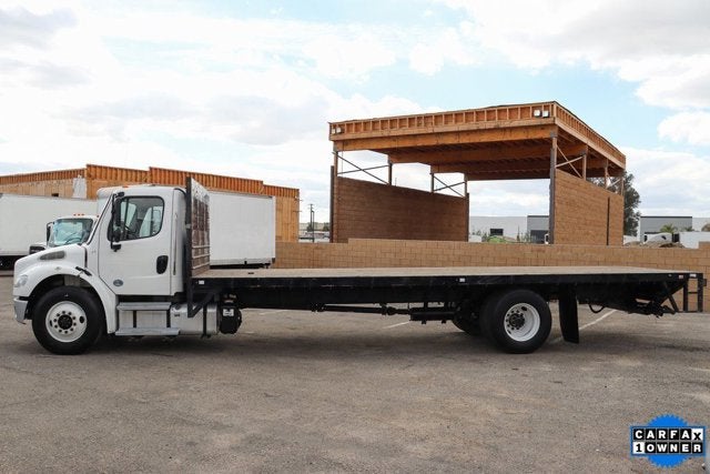 2019 Freightliner M2 106