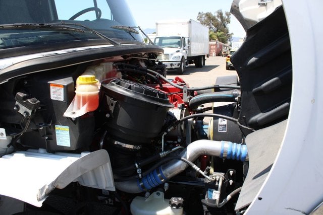 2020 Freightliner M2 106