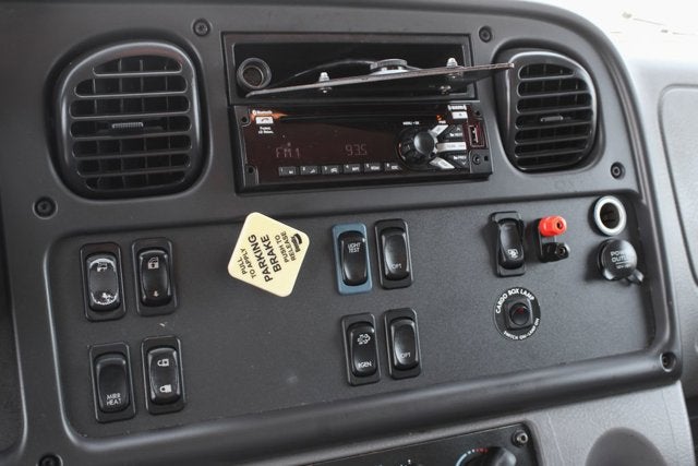 2020 Freightliner M2 106