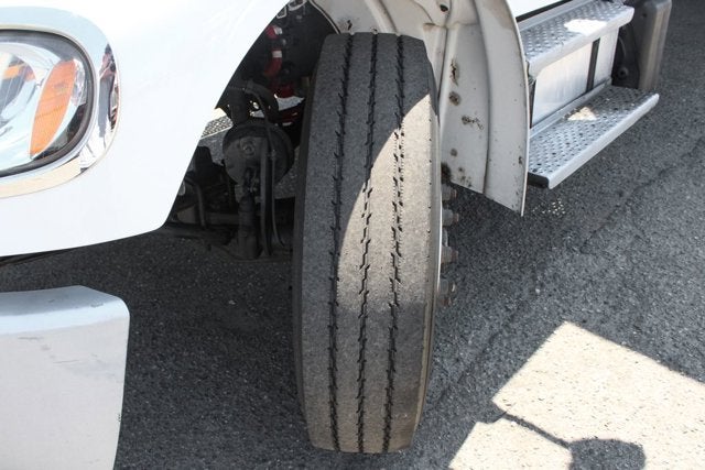 2020 Freightliner M2 106
