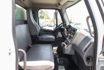 2023 Freightliner M2 106