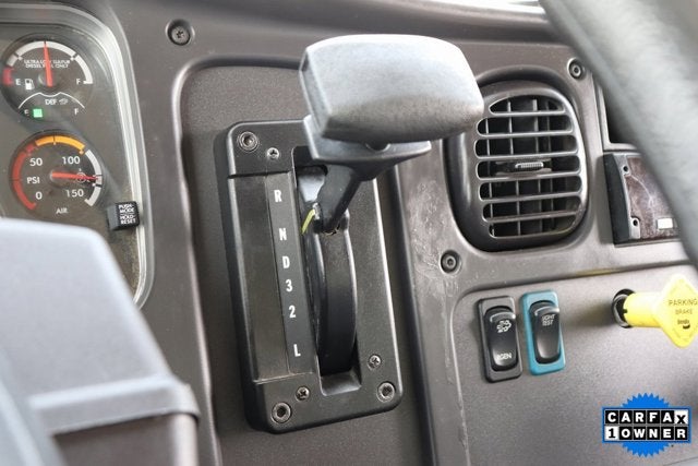 2018 Freightliner M2 106