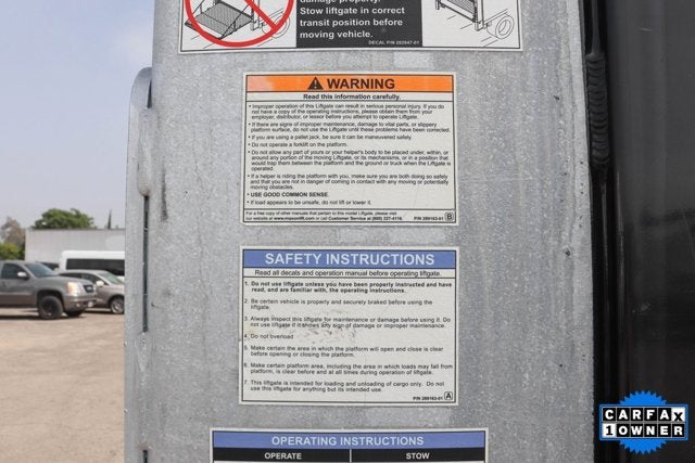 2018 Freightliner M2 106